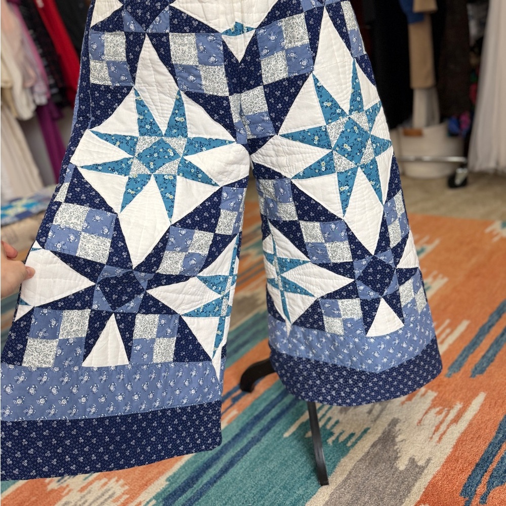 Blue Patchwork Wide-Leg Quilted Pants - Picture 3 of 10